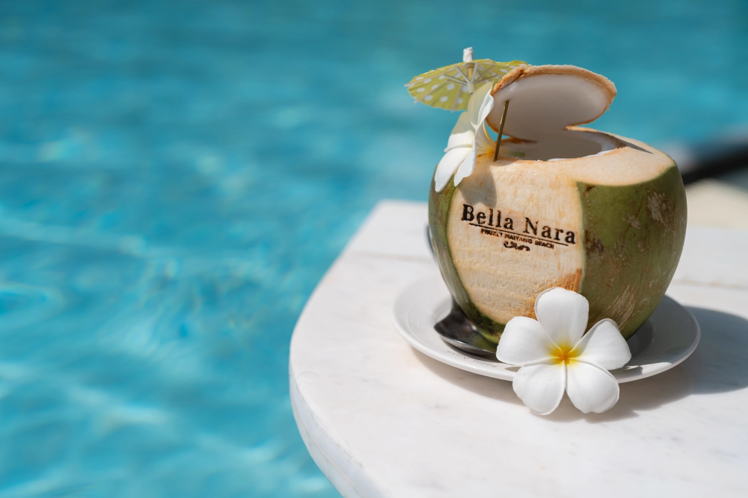Pool Bar